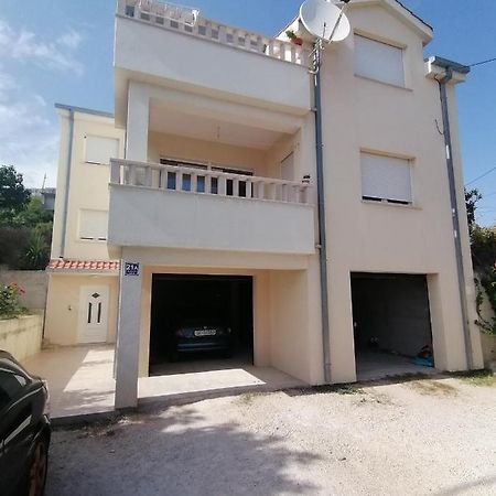 Salona Croatia Apartment Exterior photo