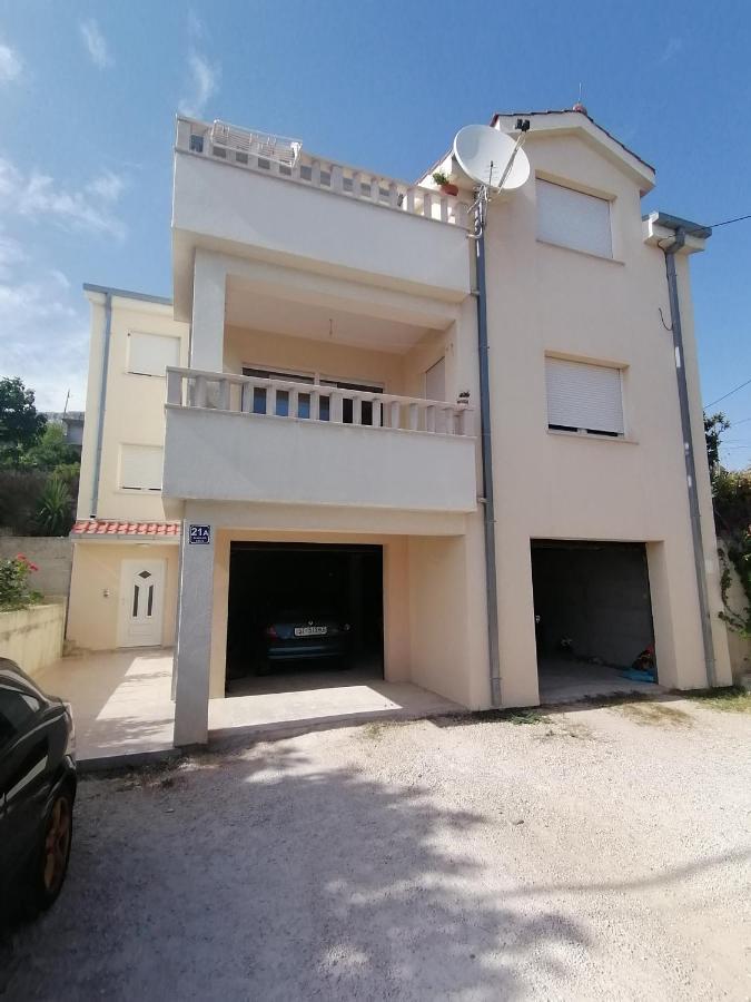 Salona Croatia Apartment Exterior photo